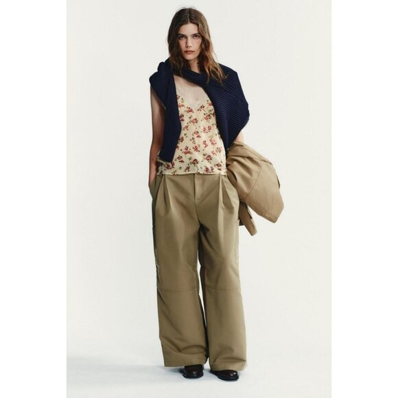 ZARA CARGO TROUSERS WITH PLEATS - Picture 2 of 9